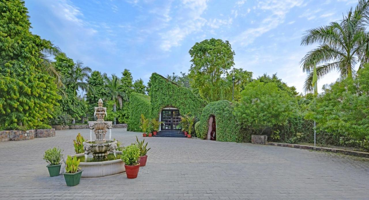 The Fern Ranthambore Forest Resort Rajasthan Савай Мадхопур Екстериор снимка